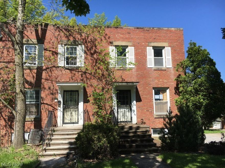 Nice 3 bedroom brick townhouse with most appliances included!  Attached garage, some newer windows and carpet.  Take a look quick before this deal is gone!
