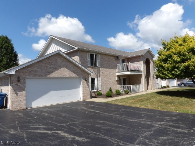 Auburn Hills Condo 01 - Residential Lease