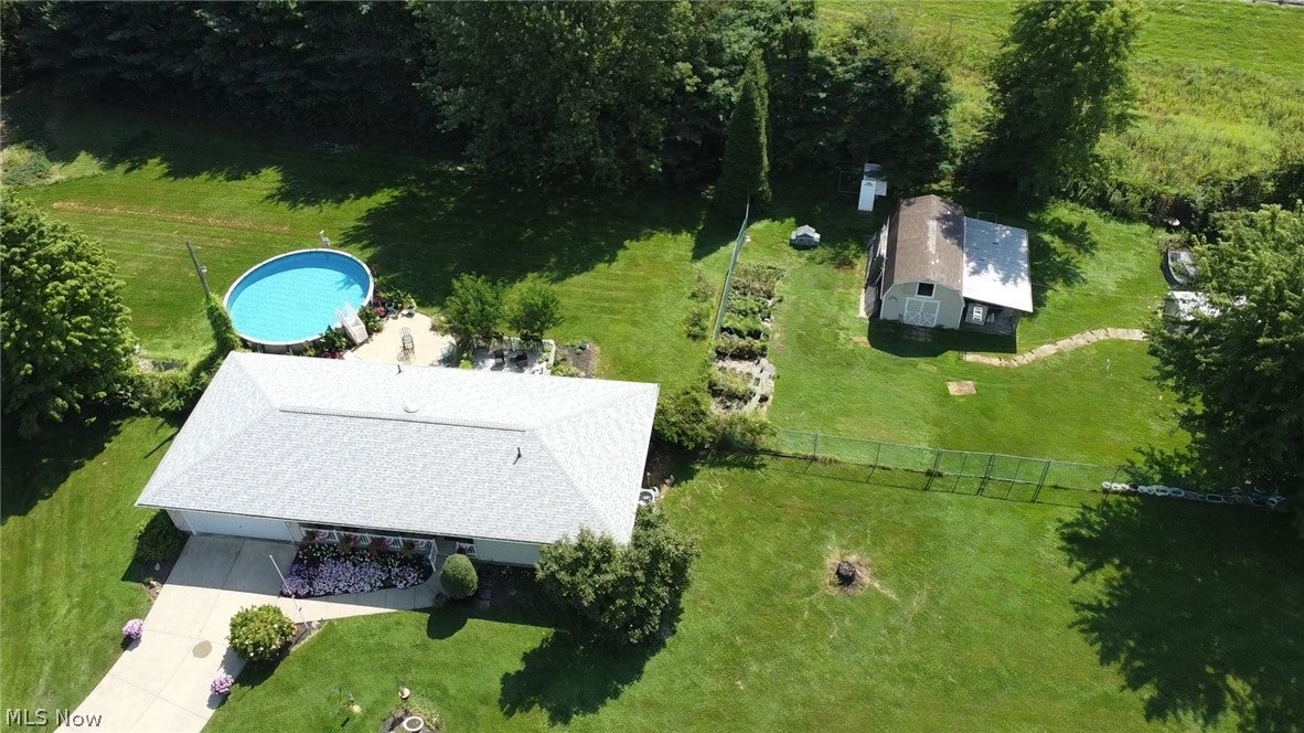 10461 Fort Laurens Road NW