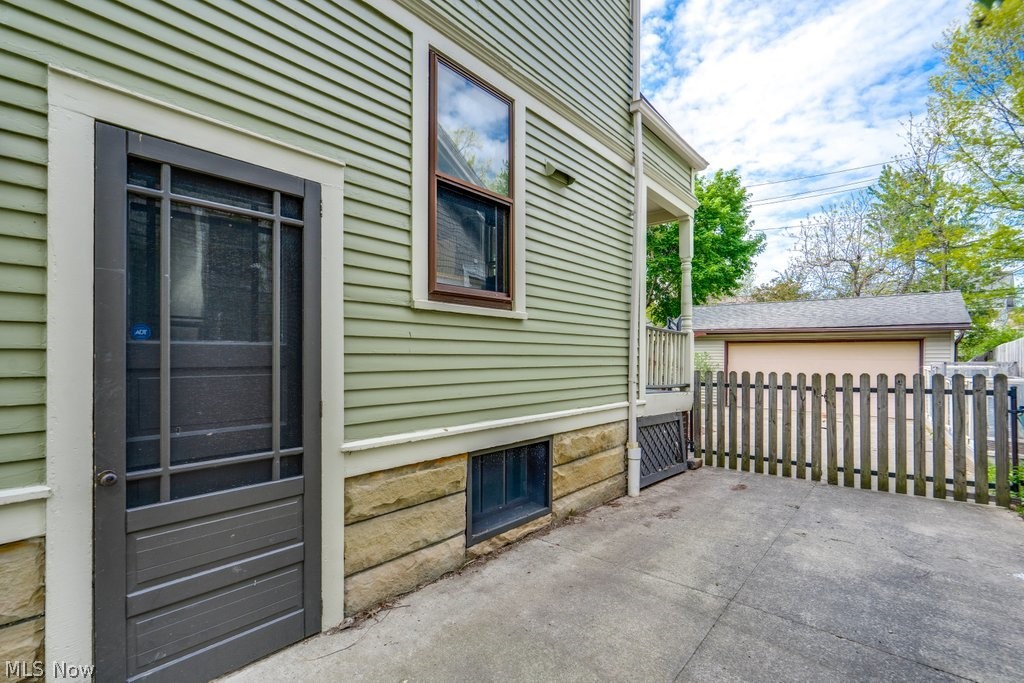 Hyde Park Condo - Residential