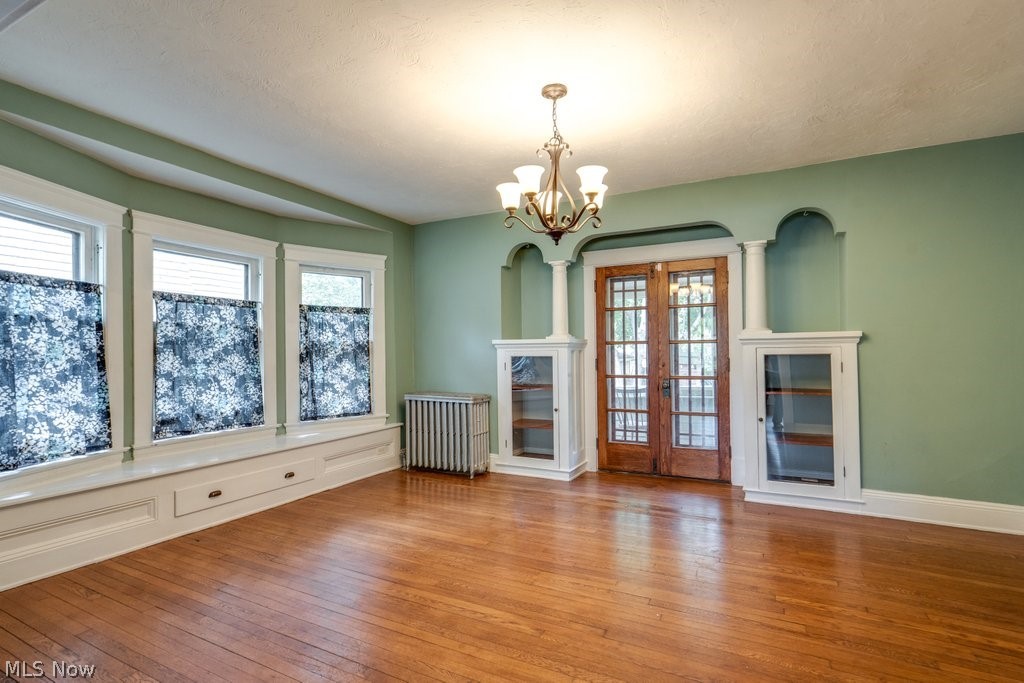 Hyde Park Condo - Residential
