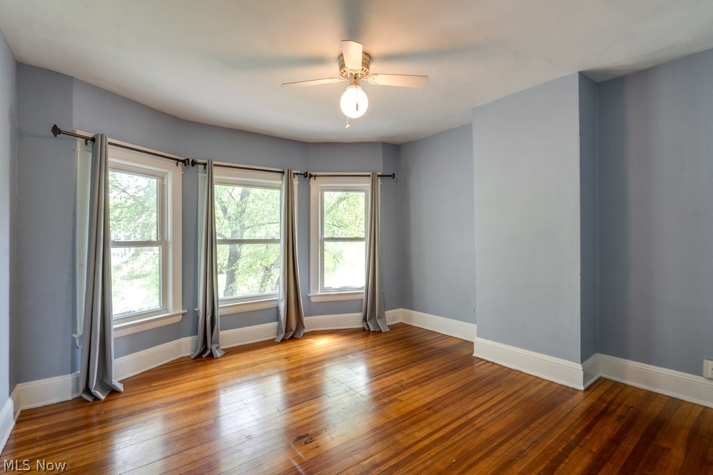 Hyde Park Condo - Residential
