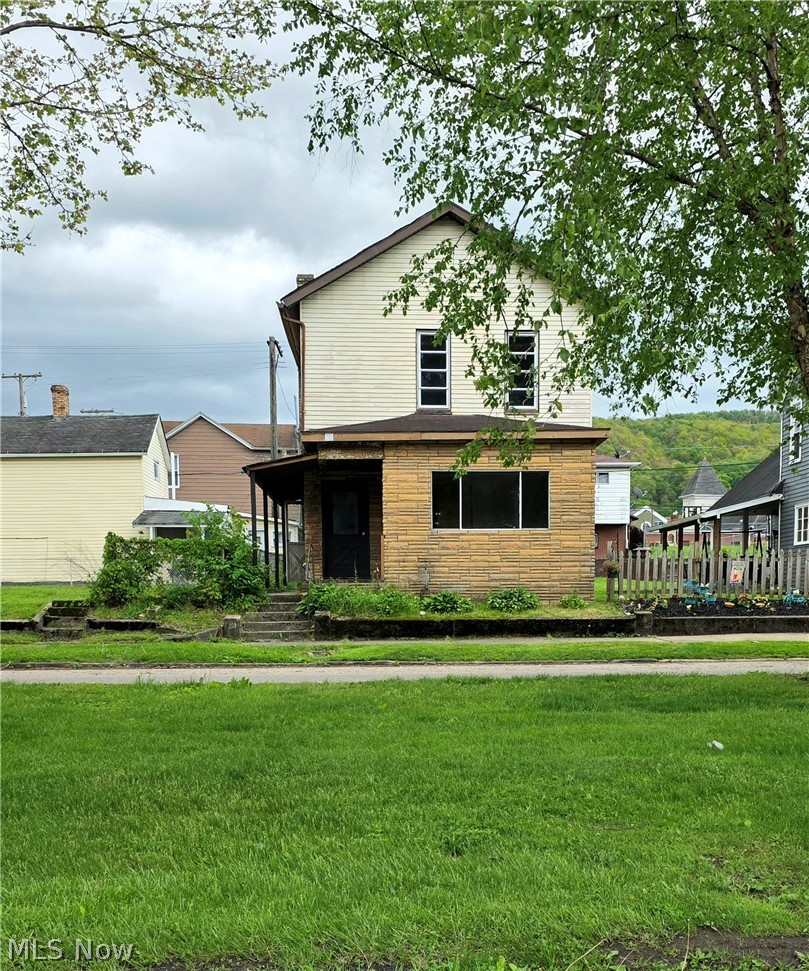 804 Broadway Avenue