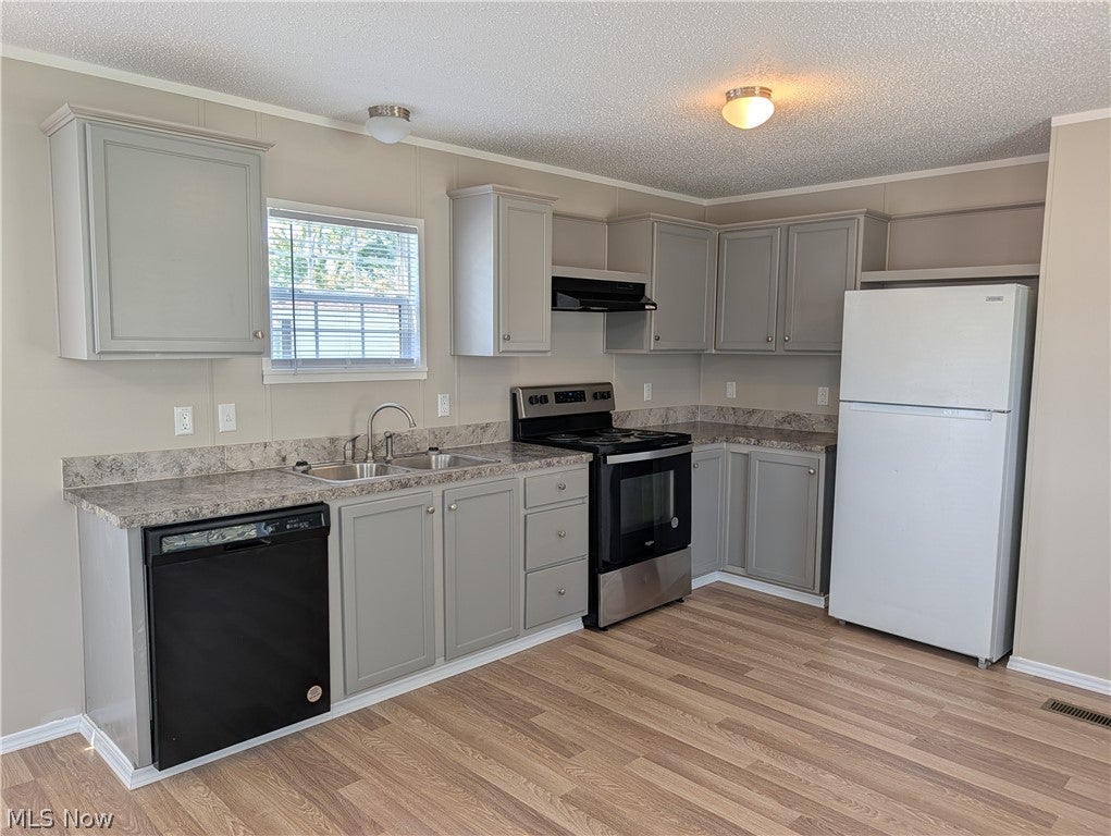 205 Brenthaven Street 182