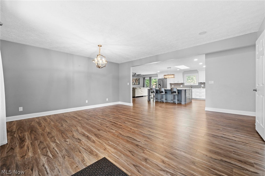 2109 E Pleasant Valley Road