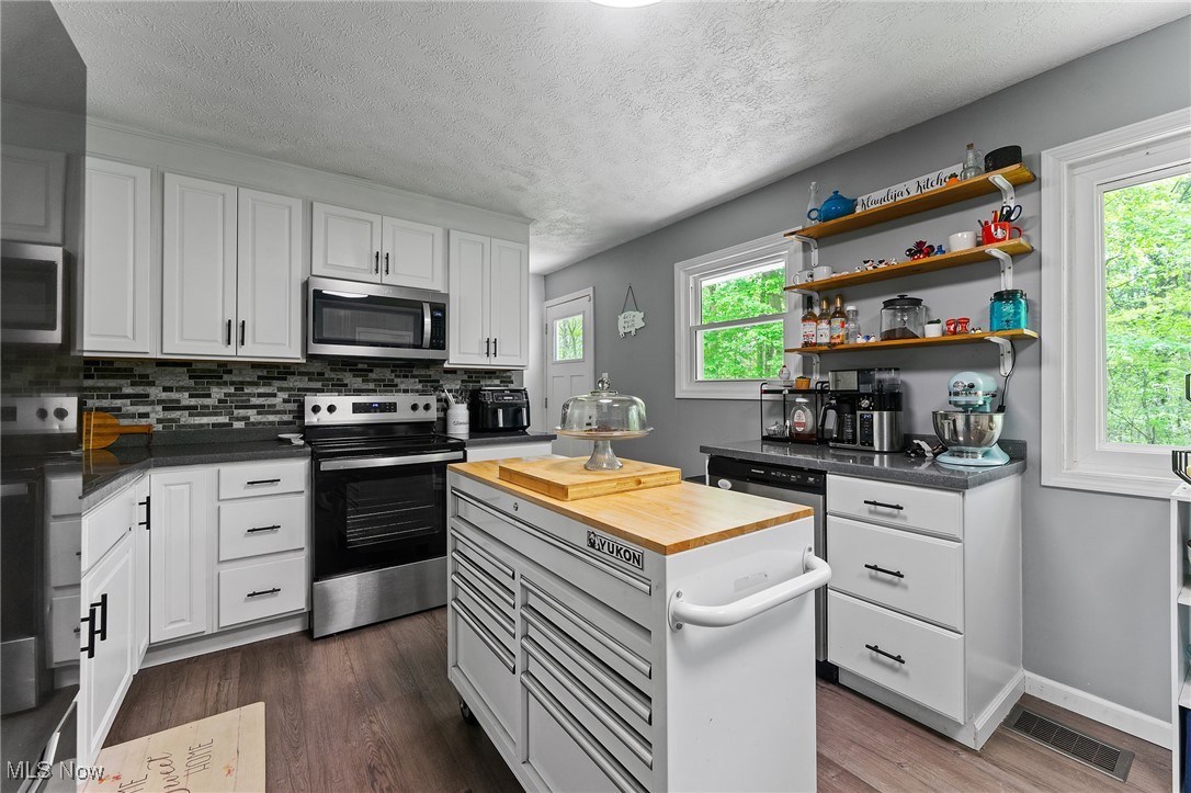 6506 Trumbull Avenue, Hubbard, Ohio image 4
