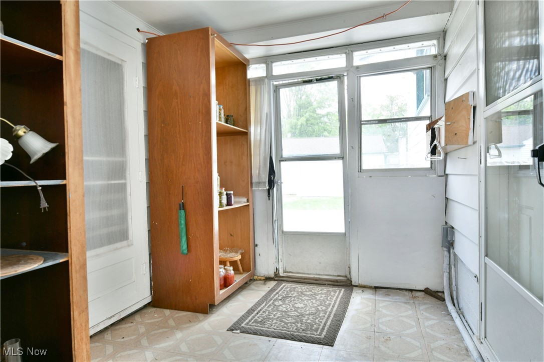 828 Greenlawn Avenue, Warren, Ohio image 37
