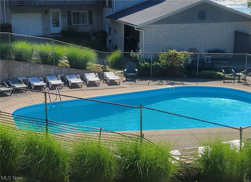 Coventry 12 - Commercial Sale