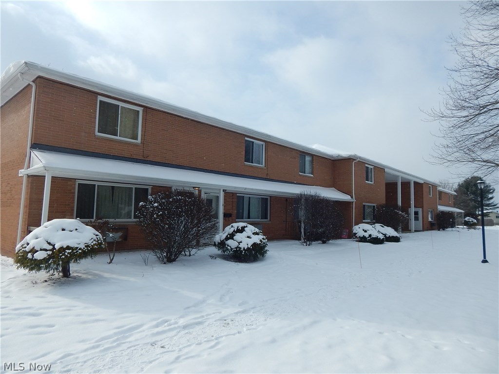 Warren Pkwy Condo - Residential Lease