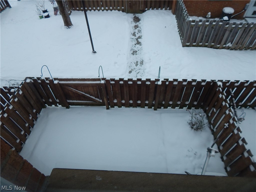 Warren Pkwy Condo - Residential Lease