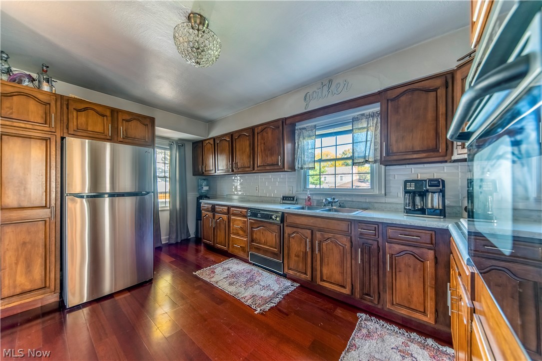 Cadillac - Residential