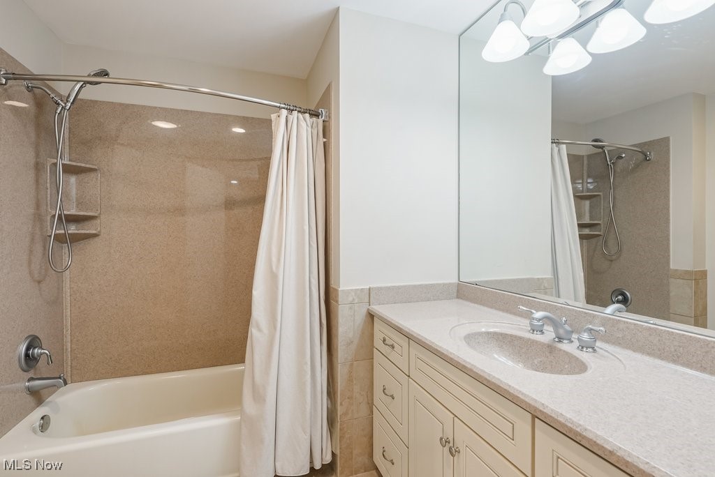 Robinwood Hills Sub - Residential