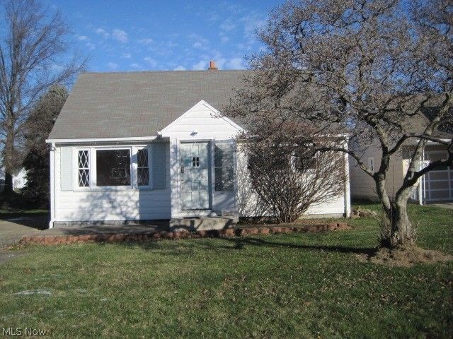 Property sold in its “AS-IS, WHERE-IS” condition. Seller does not prorate taxes. Buyer pays all closing costs including, but not limited to any and all transfer taxes, title, legal, and recording fees. 3 Bedroom, 1 Bath located in Campbell, OH. The bathroom floor needs to be replaced. All of the copper pipes have been removed and need to be replaced. Some Sheetrock repair will be needed also. Has hardwood floors throughout main floor, has carpet upstairs. Other repairs and updates may be necessary before move in ready. Great potential!