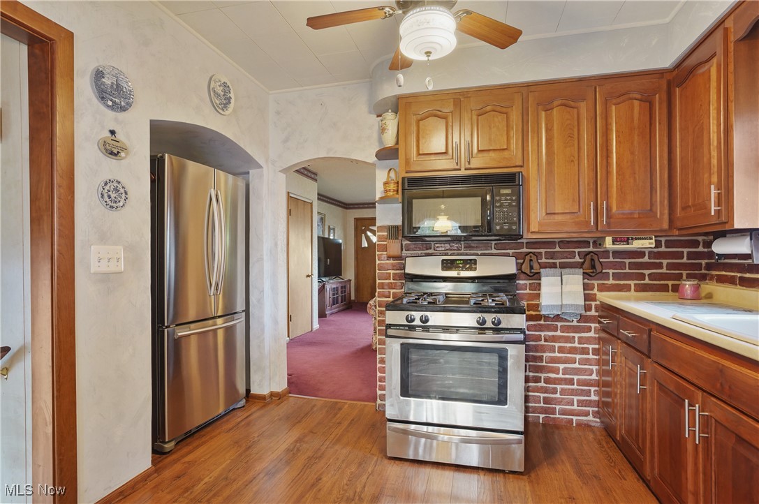 710 Damon Street, Akron, Ohio image 17