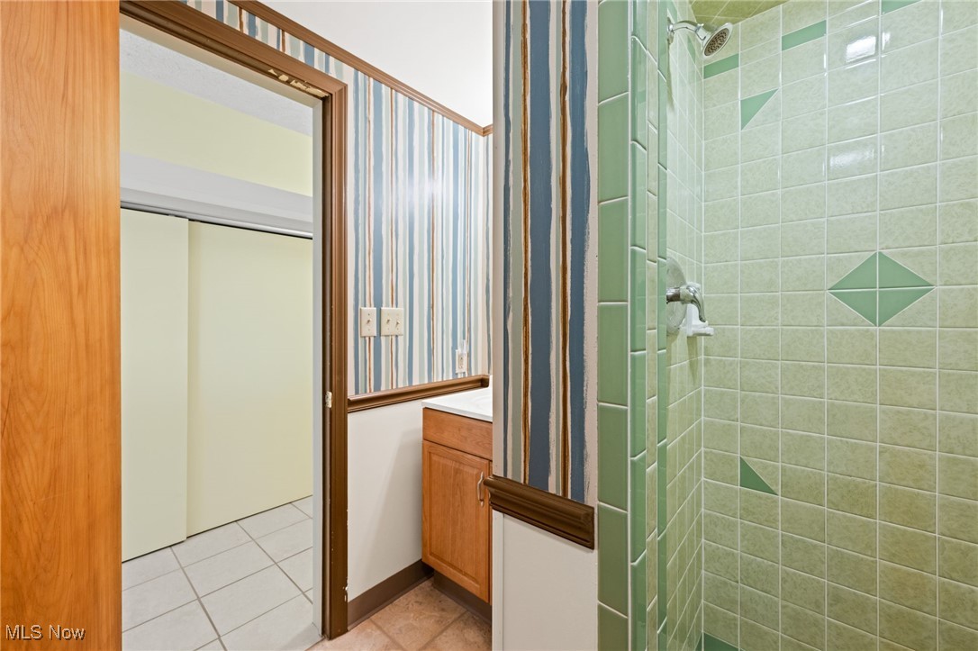 10729 Allen Drive, Chardon, Ohio image 31