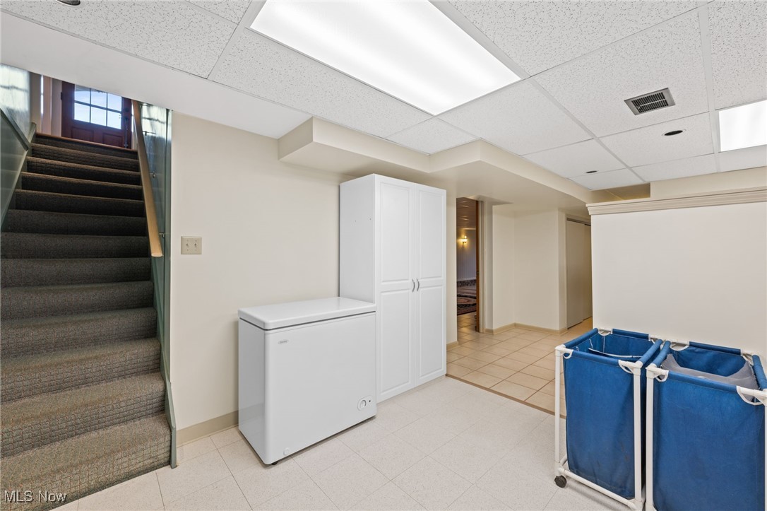 10729 Allen Drive, Chardon, Ohio image 33