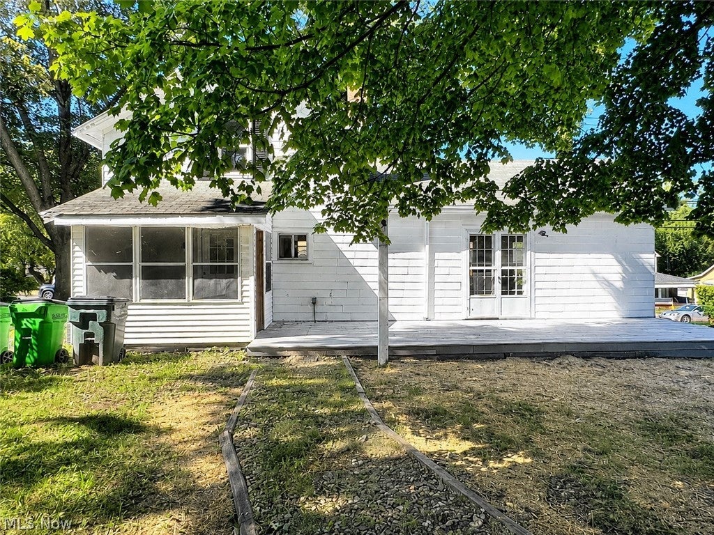 1312 Wooster Road W
