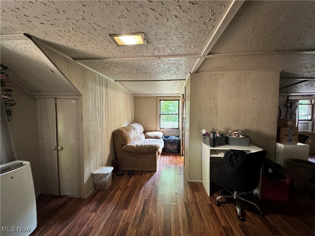 Homestead Drive - Residential