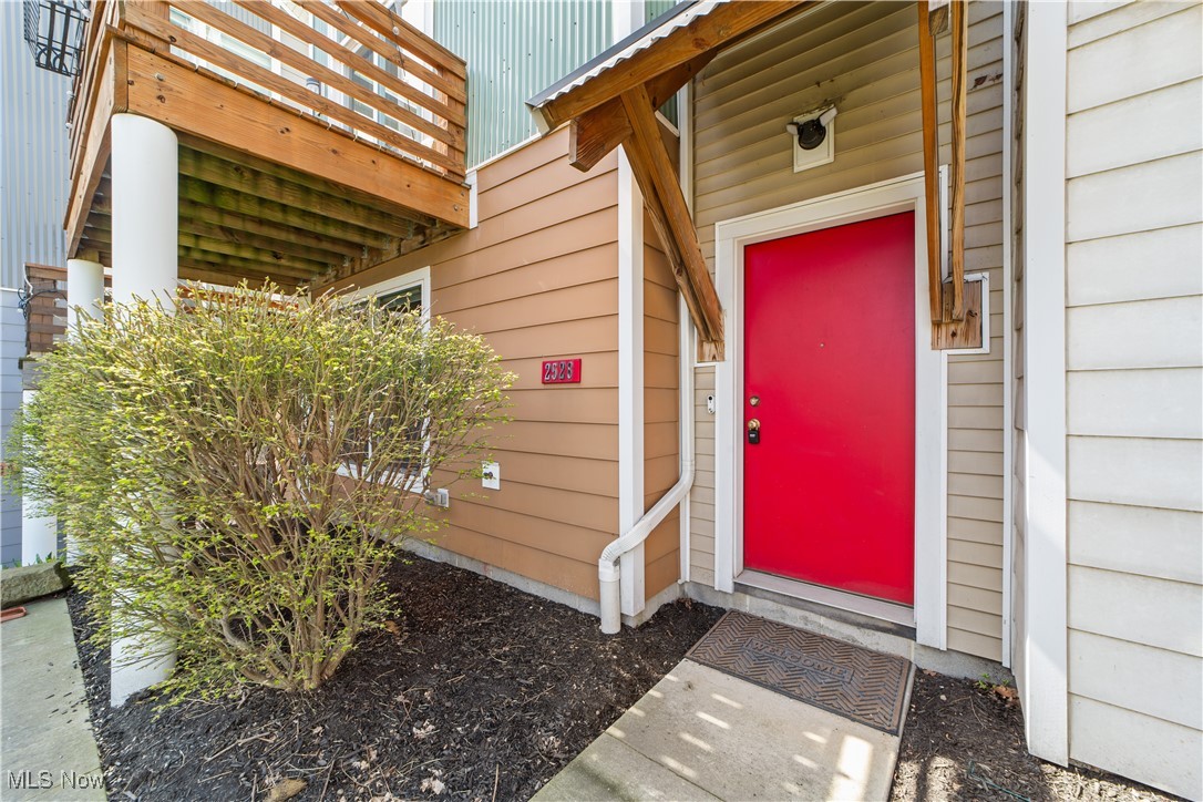 2528 W 7th Street, Cleveland, Ohio image 2