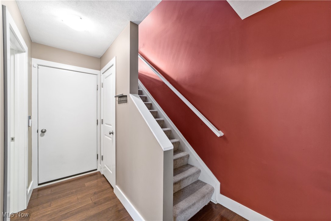 2528 W 7th Street, Cleveland, Ohio image 3