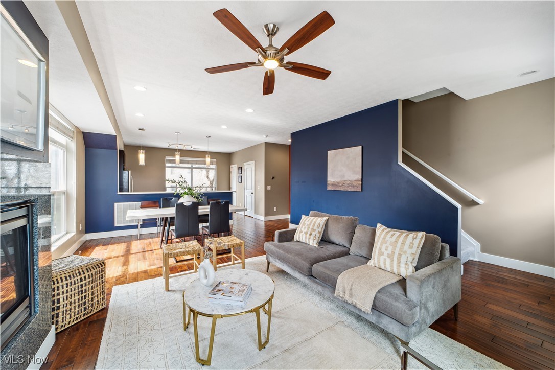 2528 W 7th Street, Cleveland, Ohio image 15