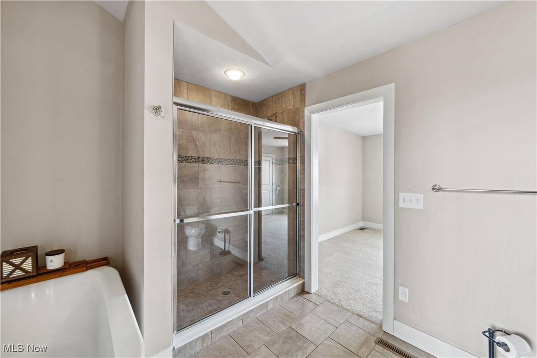 2528 W 7th Street, Cleveland, Ohio image 25