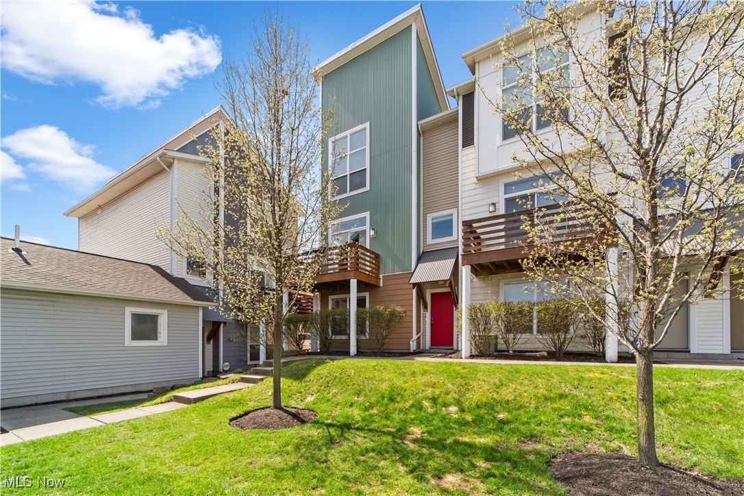 2528 W 7th Street, Cleveland, Ohio image 32