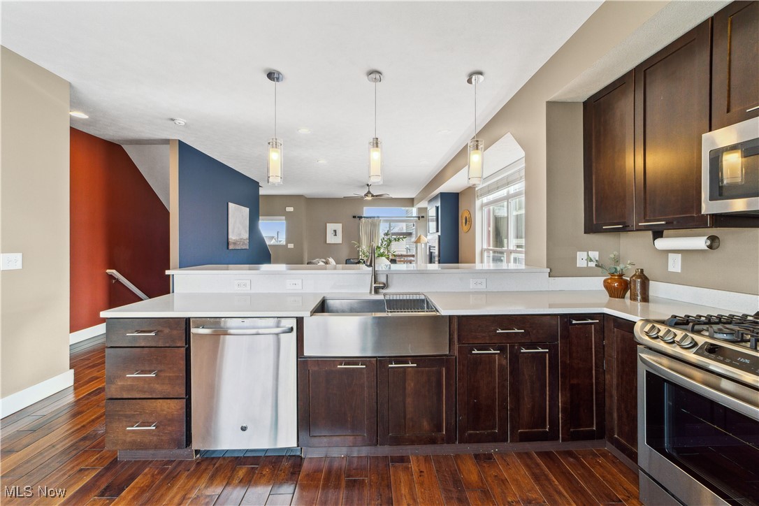 2528 W 7th Street, Cleveland, Ohio image 9