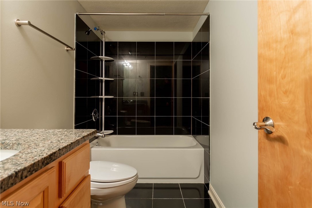 Stonebridge Towers - Residential