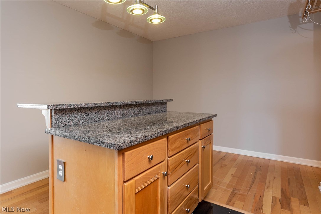 Stonebridge Towers - Residential