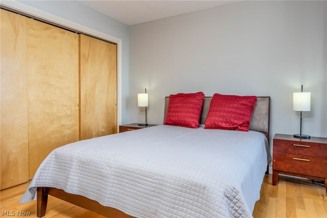 Stonebridge Towers - Residential