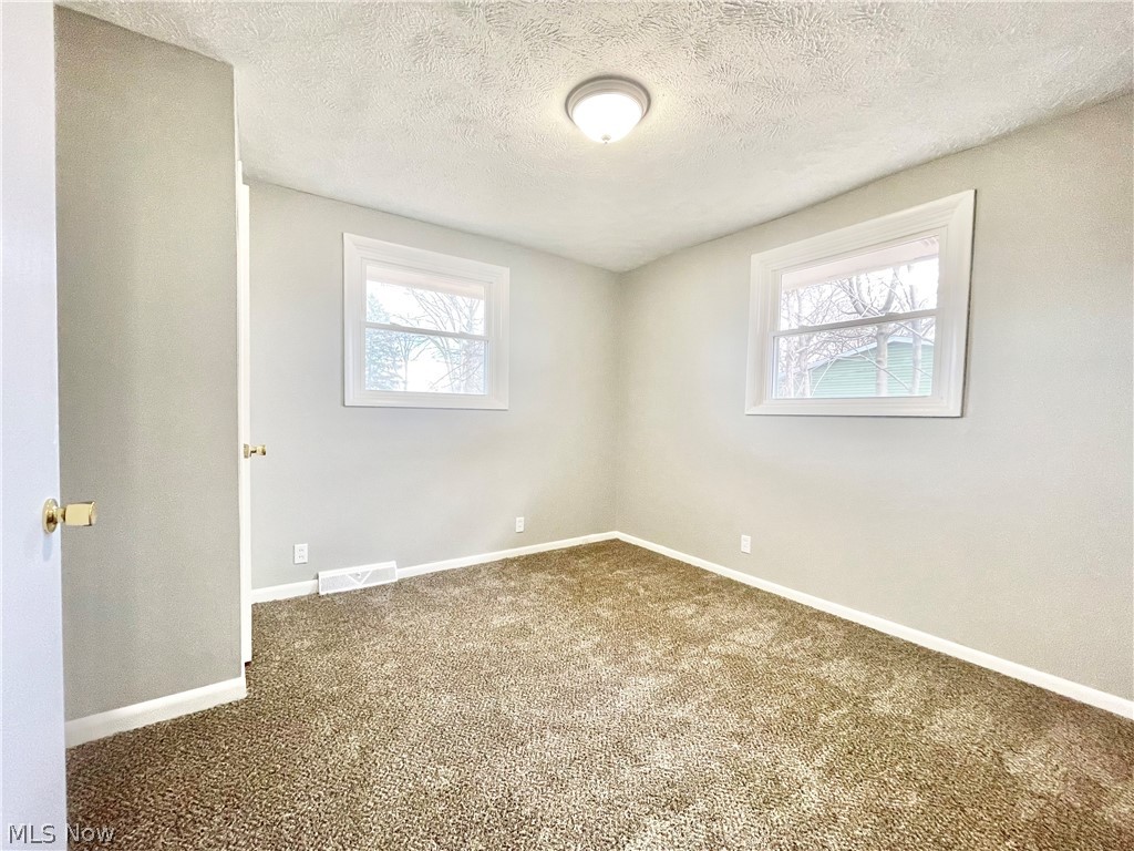 Pole & Reeves City Acres - Residential