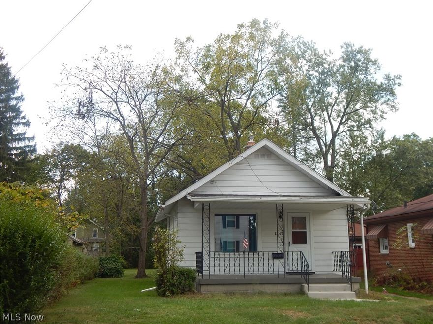 Step saver ranch style home. In the heart of Cuyahoga Falls, Featuring hardwood floors in living room. Updated kitchen with newer cabinets. 
Mud room/Office , Nice size bedroom connecting to full bath. Enjoy the evenings on front or rear porch. Detached garage. 
Large rear yard for activities.