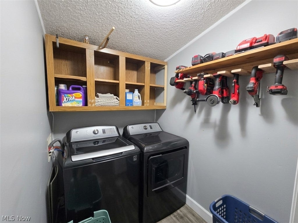 200 S Blackwood Drive