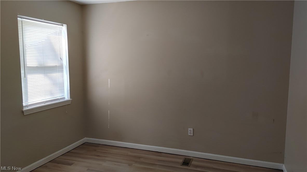 Voris - Residential Lease