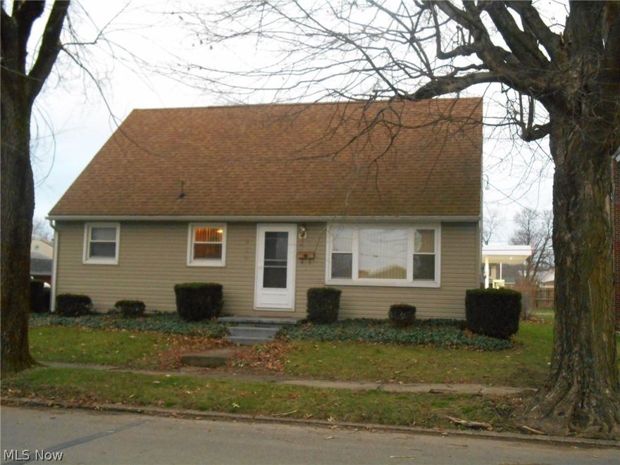 NEW PRICE! 3-4 bedroom, 2 bath adorable cape cod with many updates. A great wood fence surrounds the large back yard to give you lots of privacy in your pool and screened shelter.