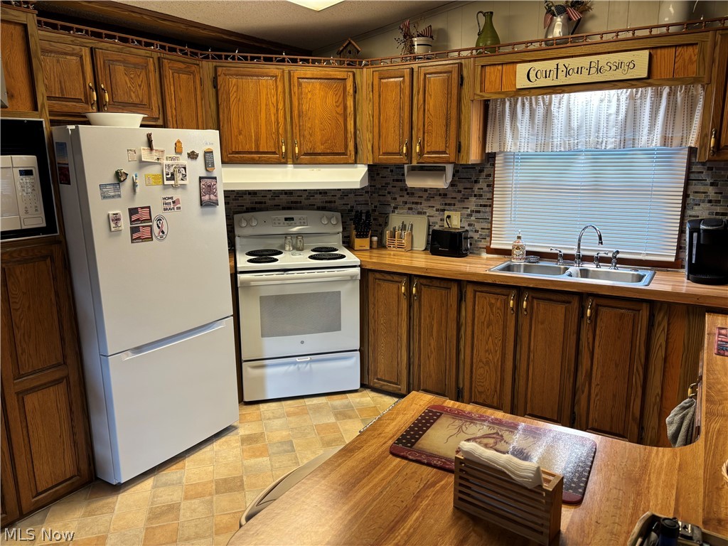 Farr Hill Trailer - Residential