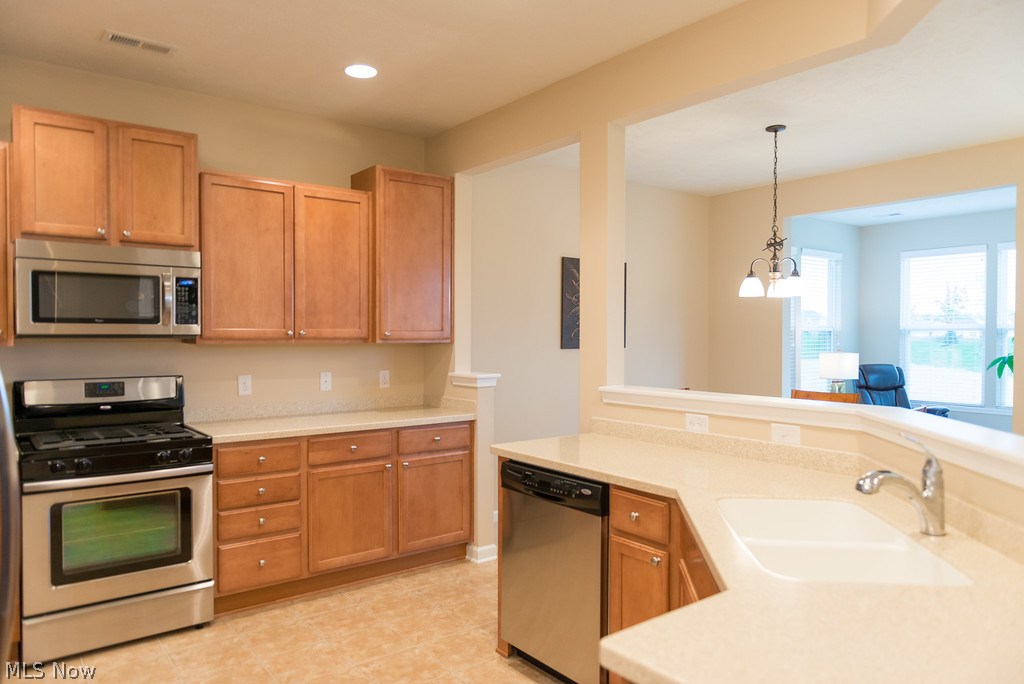 Pioneer Ridge  - Del Webb - Residential