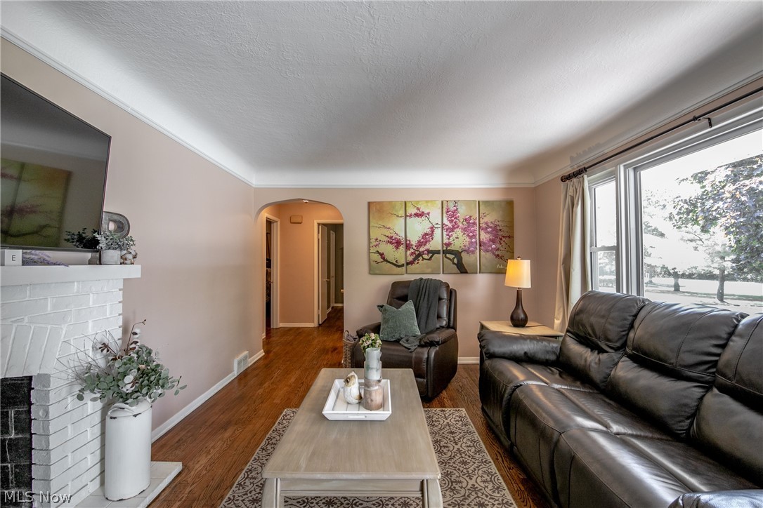 Parkway - Residential