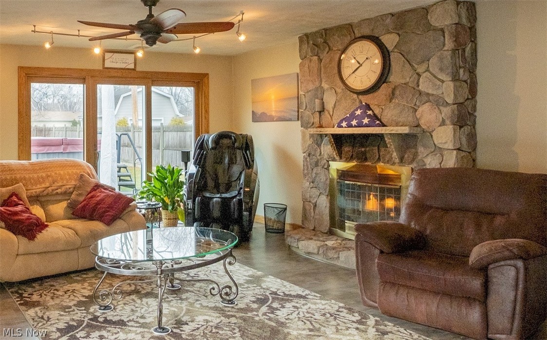 Spring Lake 02 - Residential