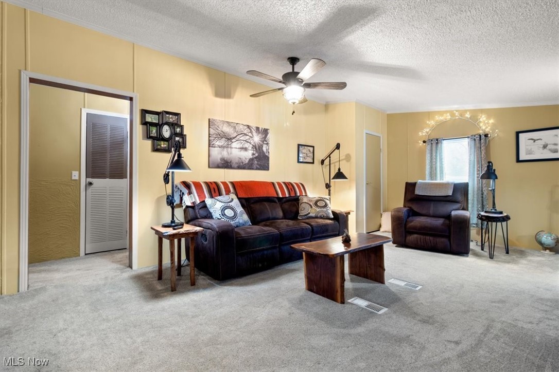 Twin Lakes - Residential