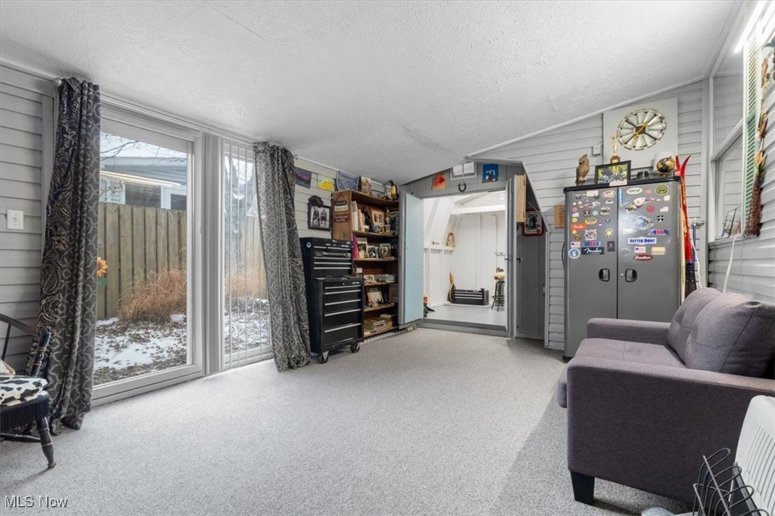 Twin Lakes - Residential