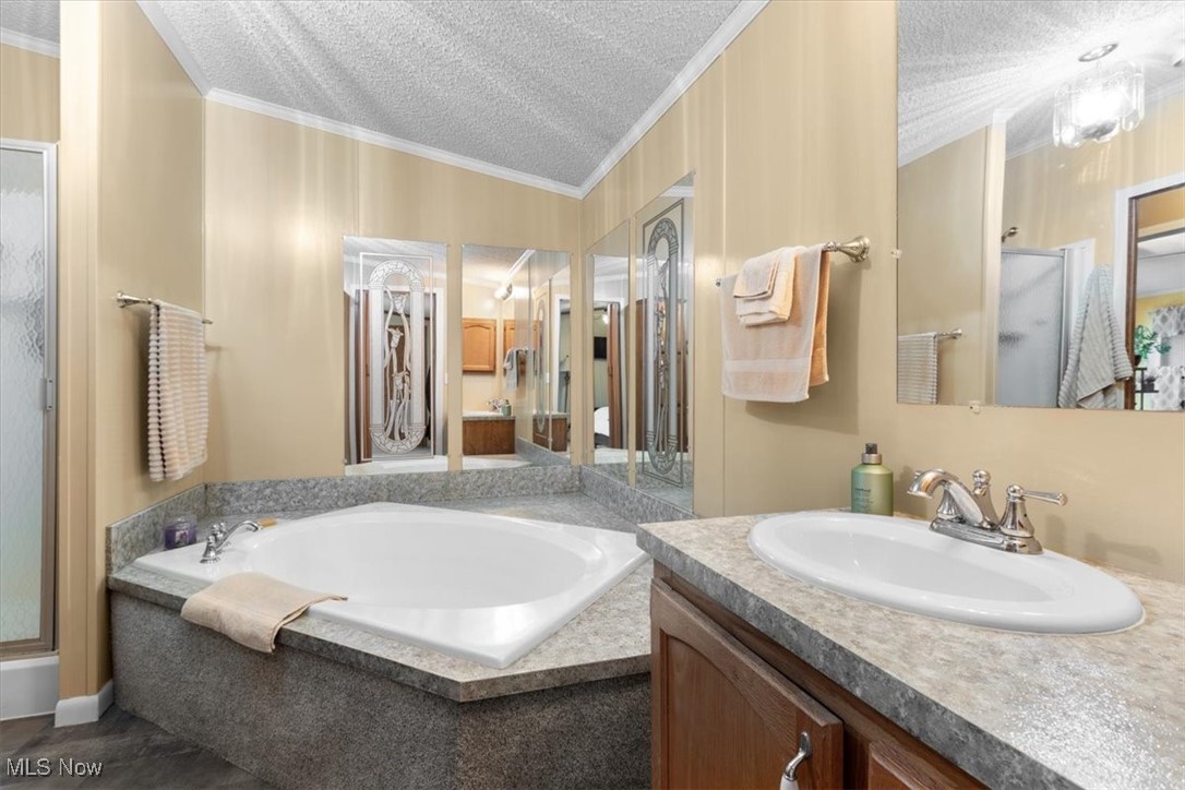 Twin Lakes - Residential