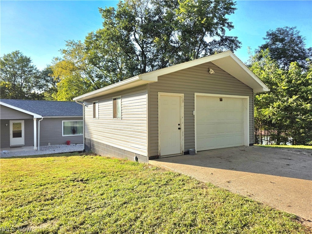 2372 Oak Grove Extension Road