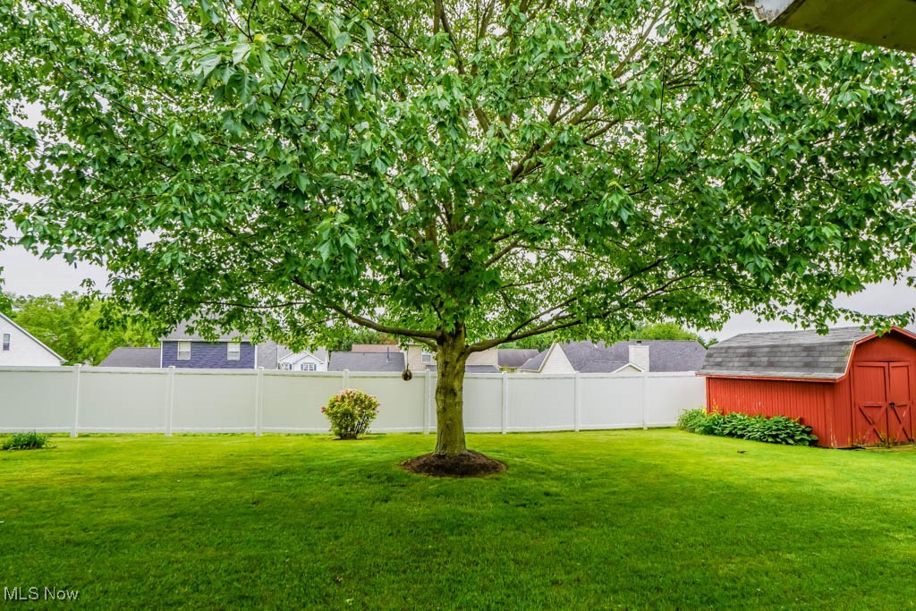 339 Lori Avenue, Massillon, Ohio image 31