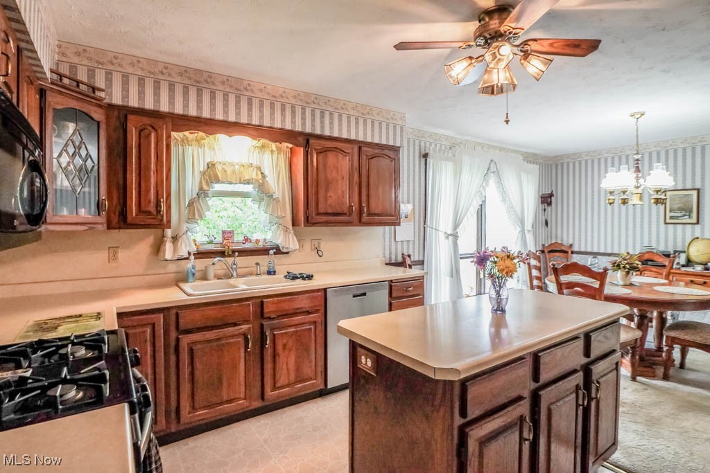 339 Lori Avenue, Massillon, Ohio image 11