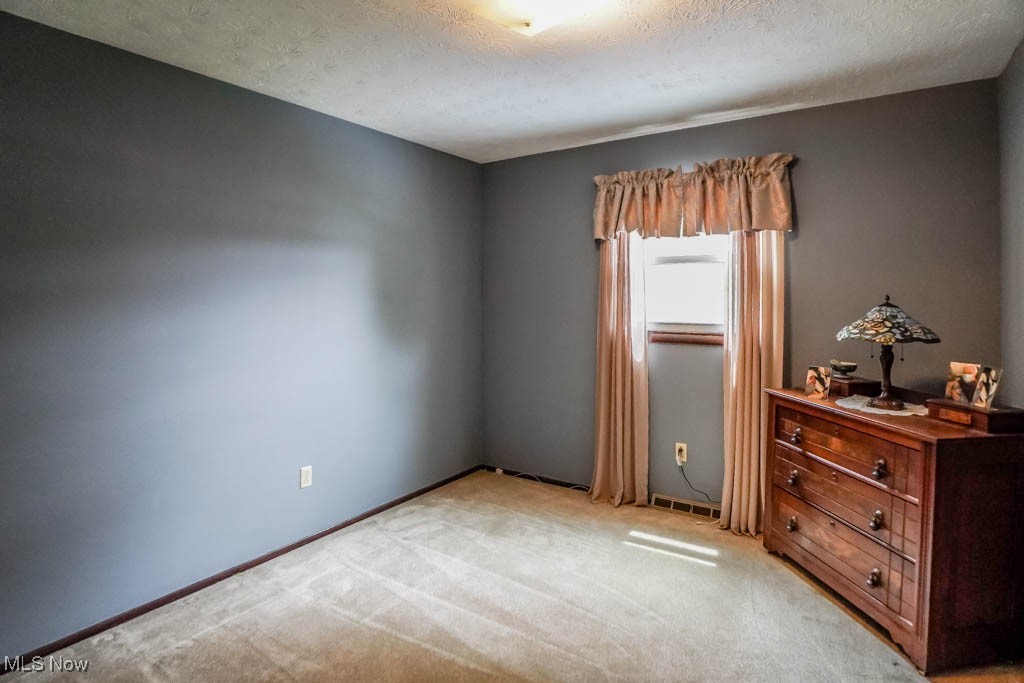 339 Lori Avenue, Massillon, Ohio image 16