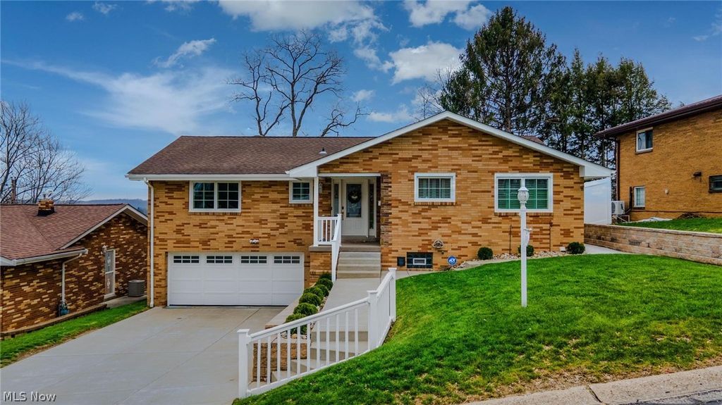 Photo of 2714 Iva Way, Steubenville, OH 43952 (MLS # 5200691)