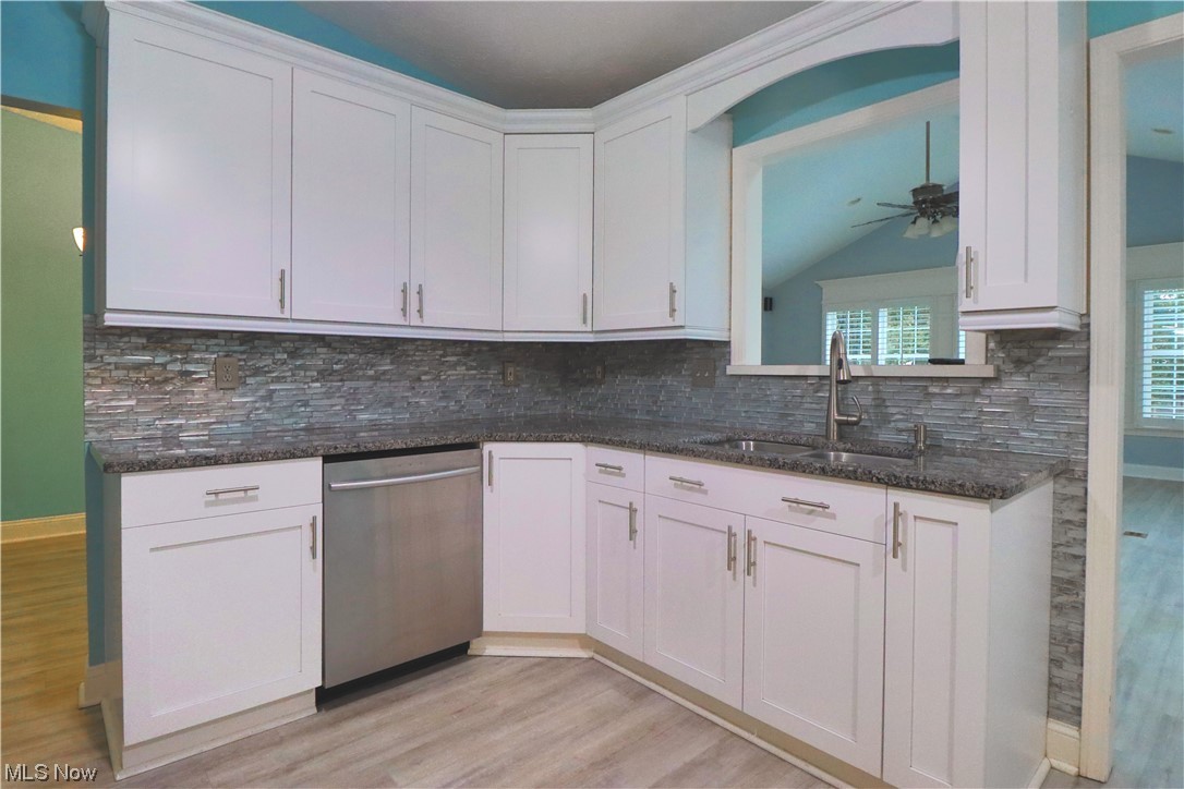 Lakeway Woods - Residential