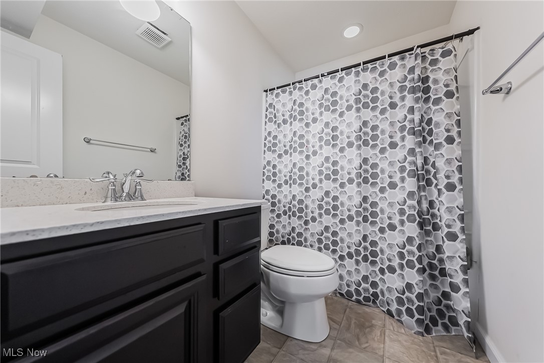 784 Hilliary Lane, Aurora, Ohio image 33